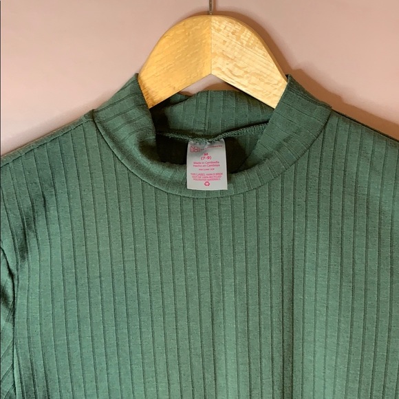 GREEN ‘NO BOUNDARIES’ RIBBED CROP TOP!!! - Picture 4 of 6